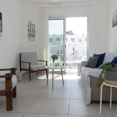 Pool View City Center 1br - Apartament *
